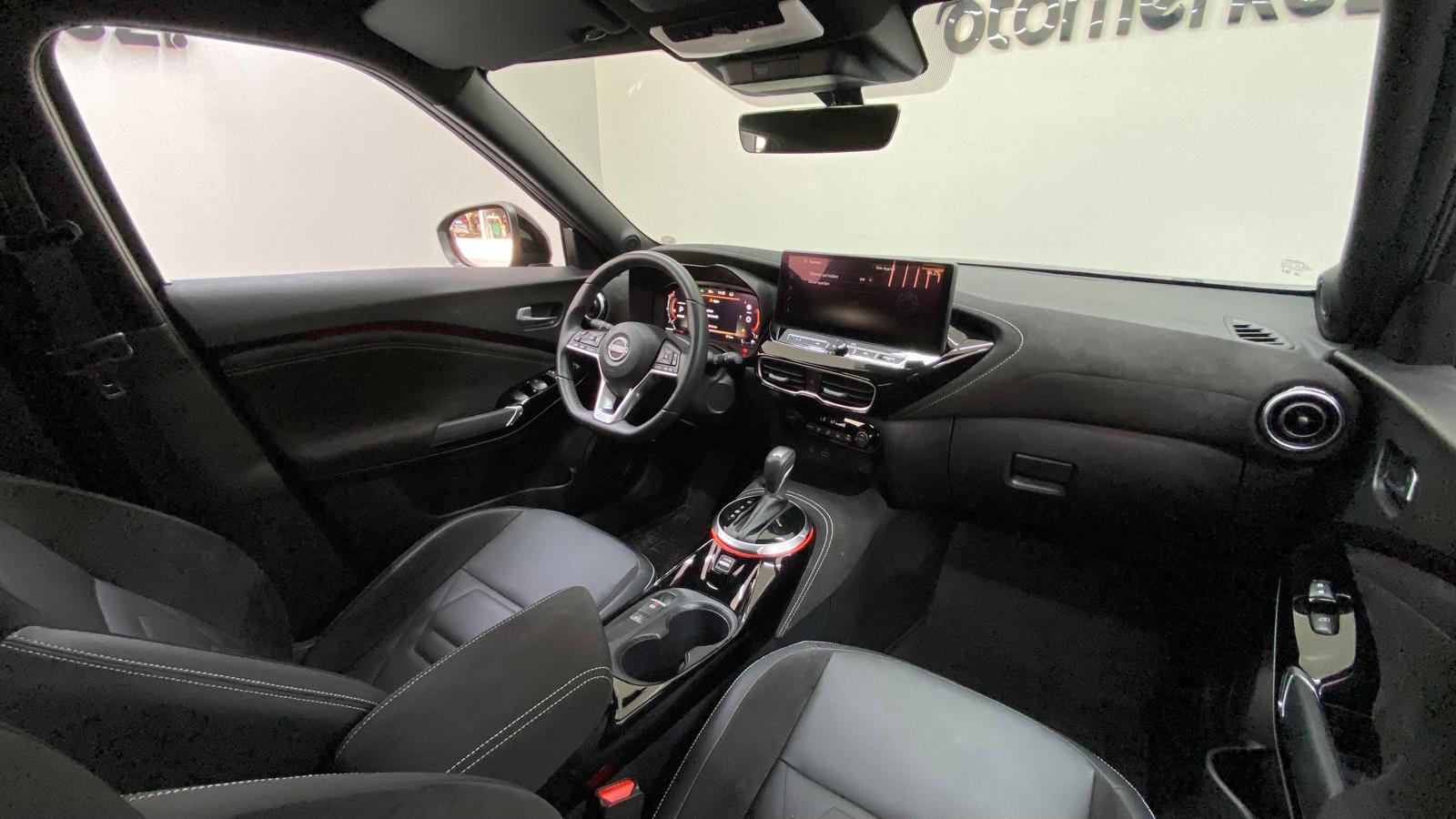 NISSAN JUKE 20
